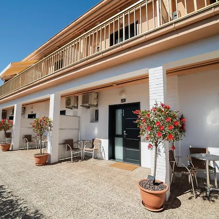 Aparthotel Solifemar-3